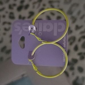 ☀️ Claire's brand earrings. Lime green never worn.